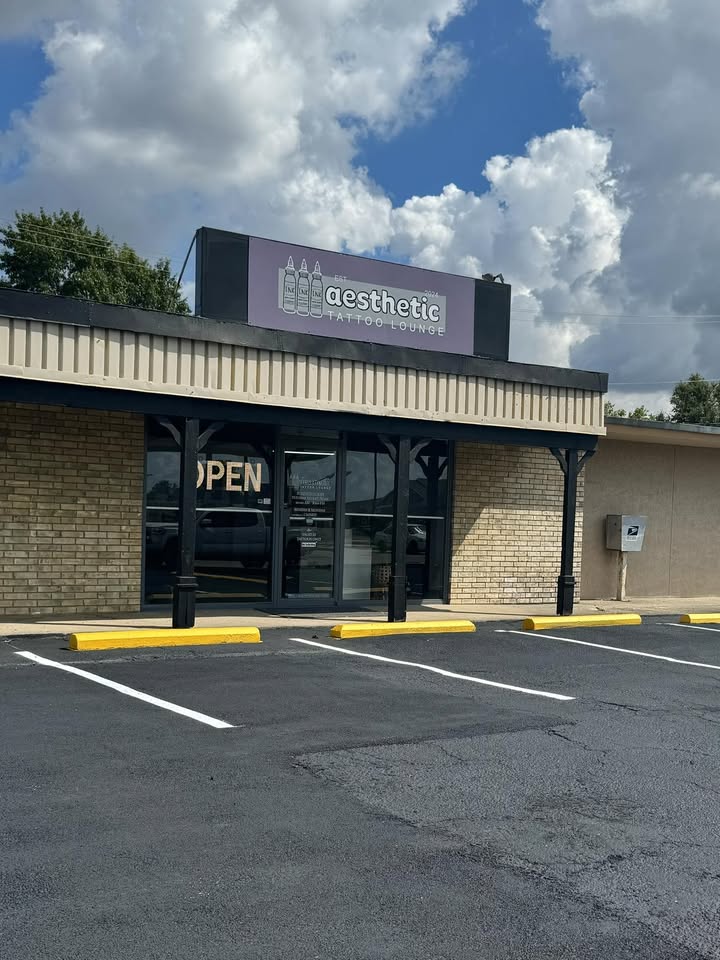 Aesthetic Tattoo Lounge cover photo