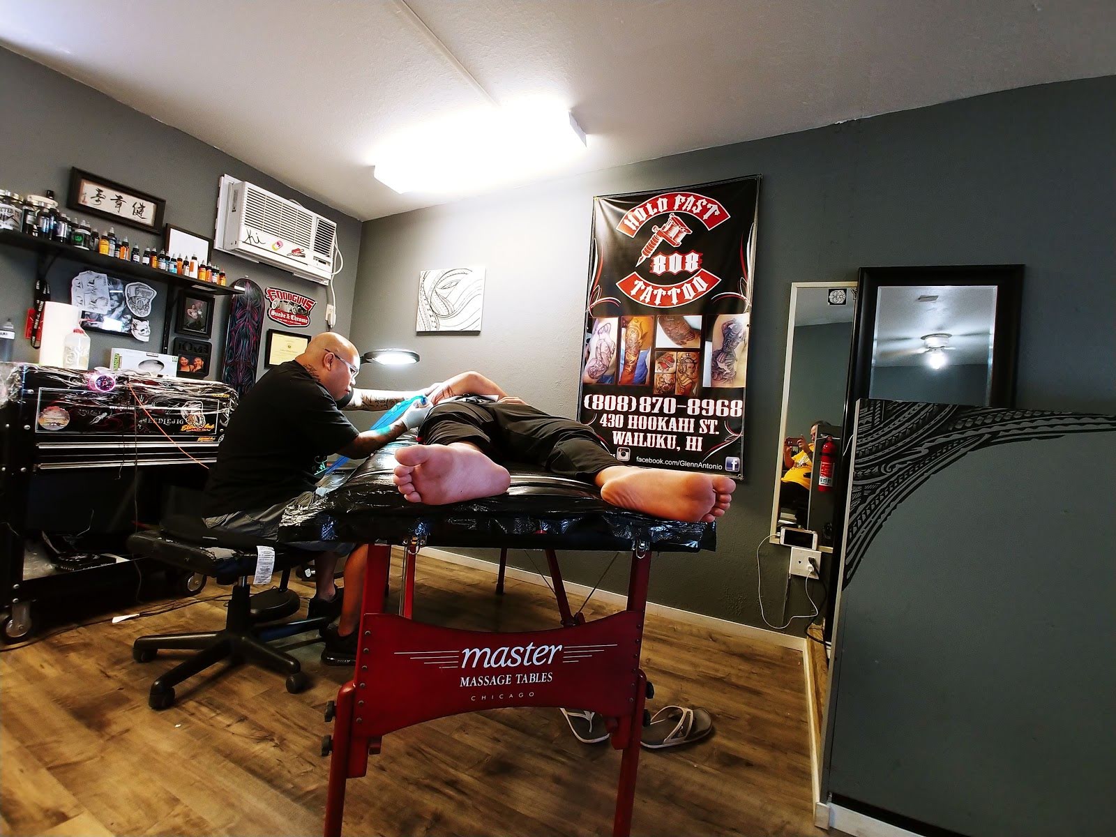 Hold Fast Tattoo, tattoo shop in Wailuku, HI