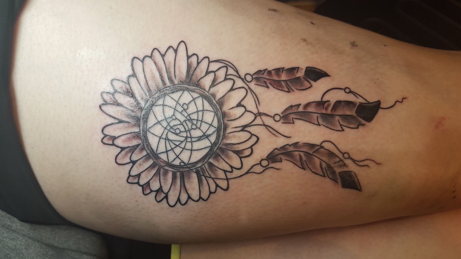 Mad Tatter Tattoo Studio, tattoo shop in Leesville, LA