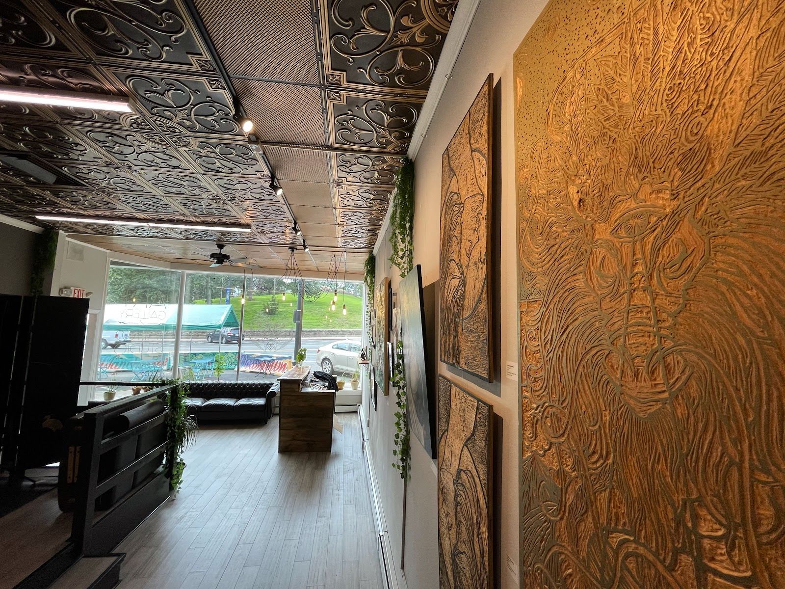 Dragon's Den, tattoo shop in Manchester, CT