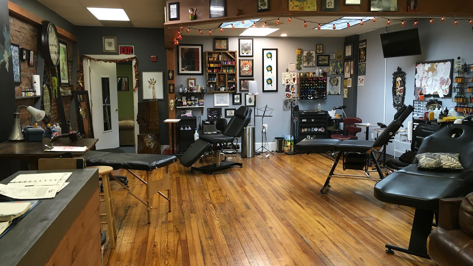 Kingfisher Collective Tattooing & Piercing, tattoo shop in Royersford, PA