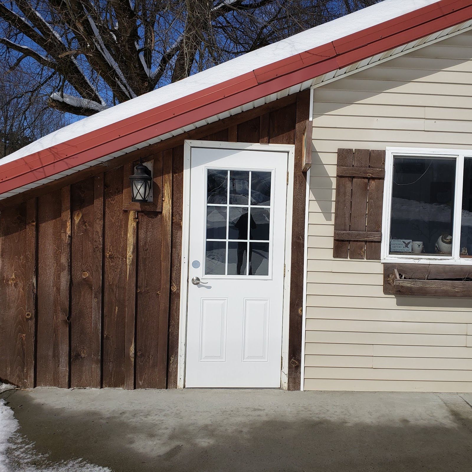 Little Fish Studios, tattoo shop in Richland, NY