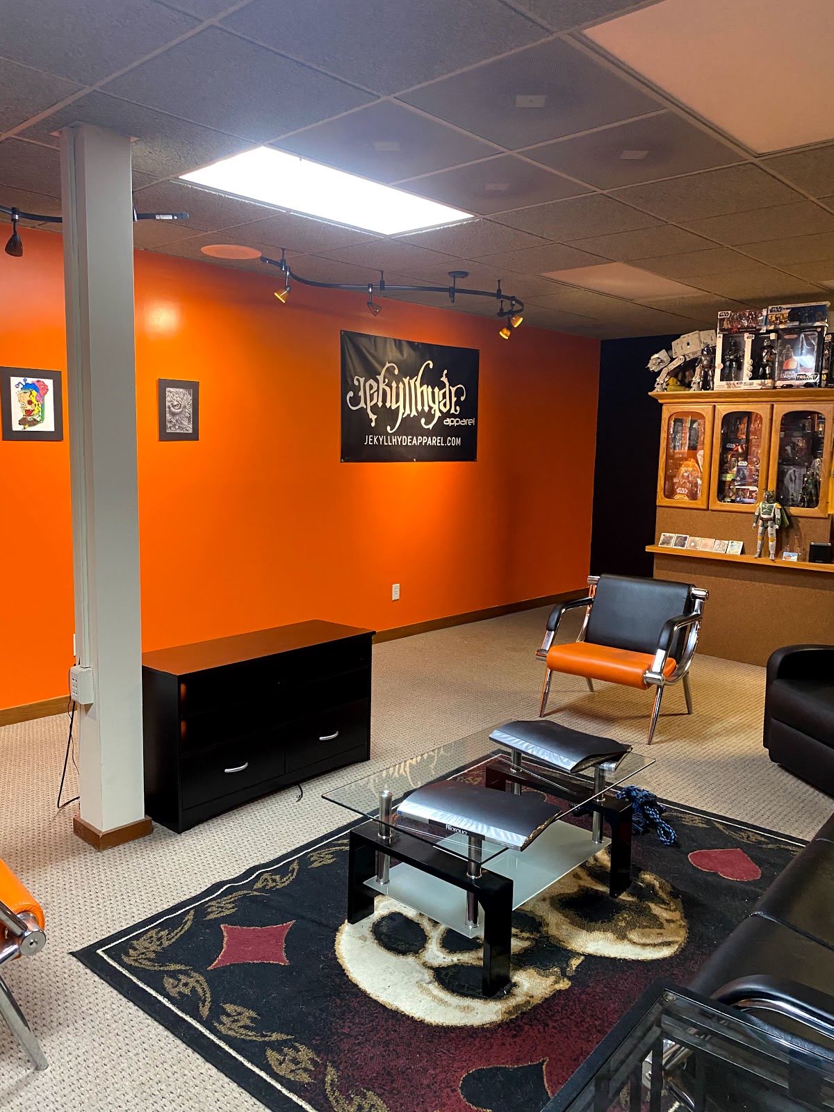 Jekyll & Hyde Tattoo, tattoo shop in Evansville, IN