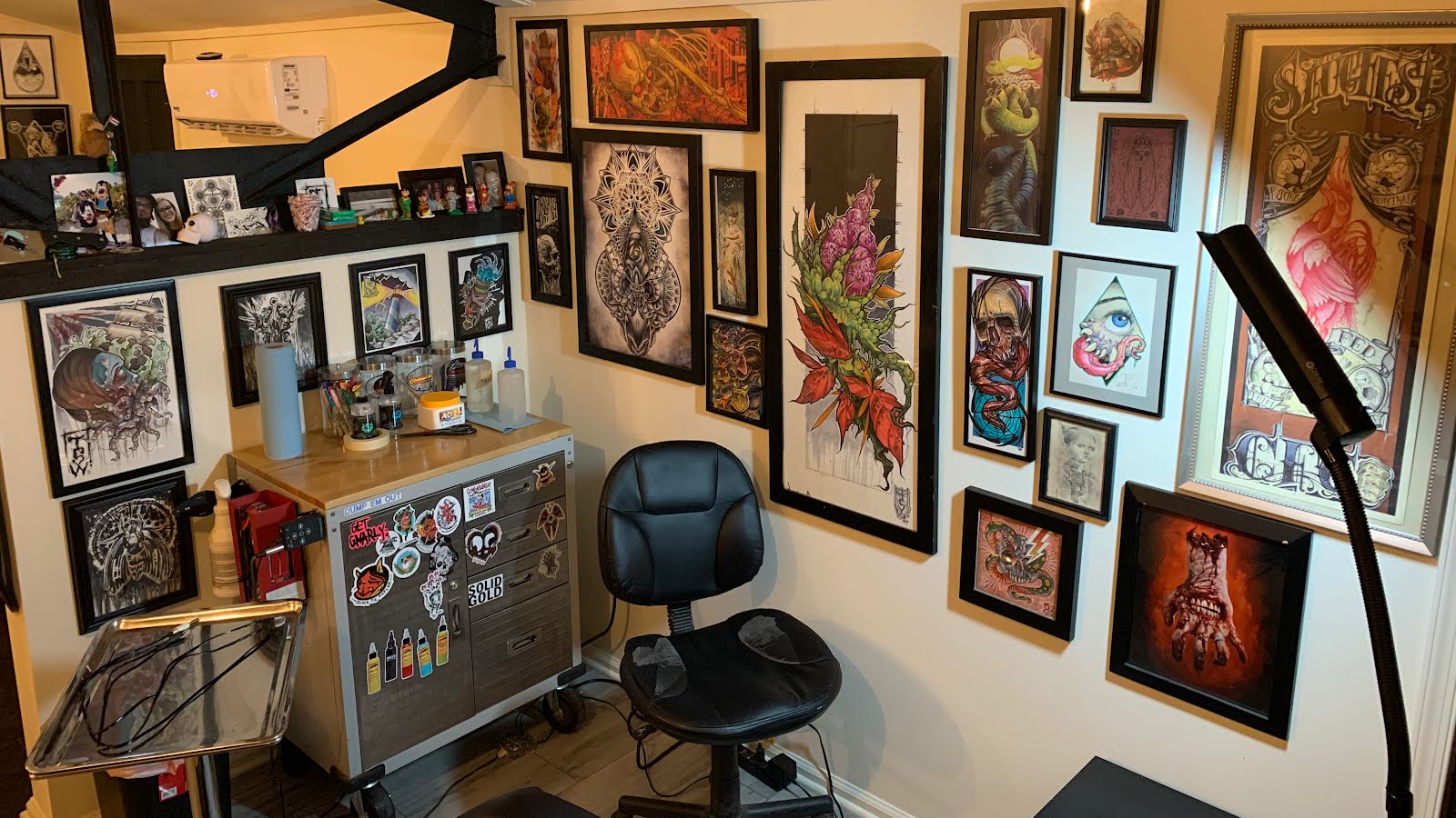 Laser Fang Tattoo Emporium Extrordinorium, tattoo shop in Mechanicsburg, PA