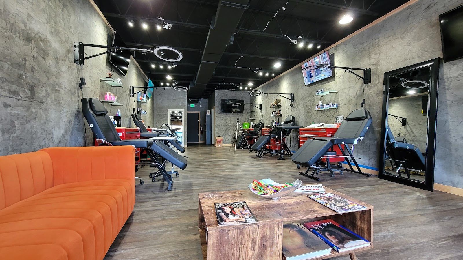 Dark Blood Ink Tattoo Studio, tattoo shop in Wilton Manors, FL