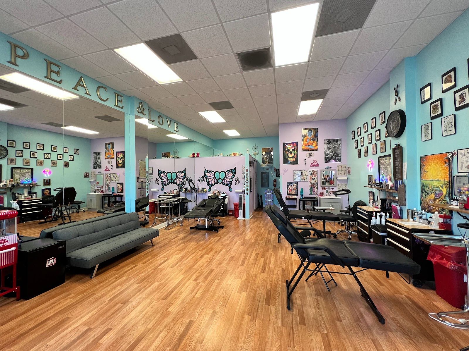 Peace & Love LLC Tattoo Studio, tattoo shop in Bonita Springs, FL