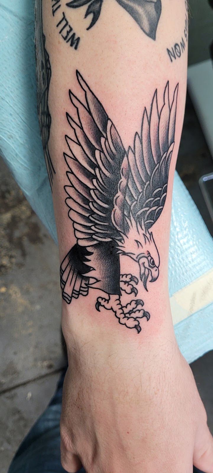 Ink Life Tattoo, tattoo shop in Philadelphia, MS