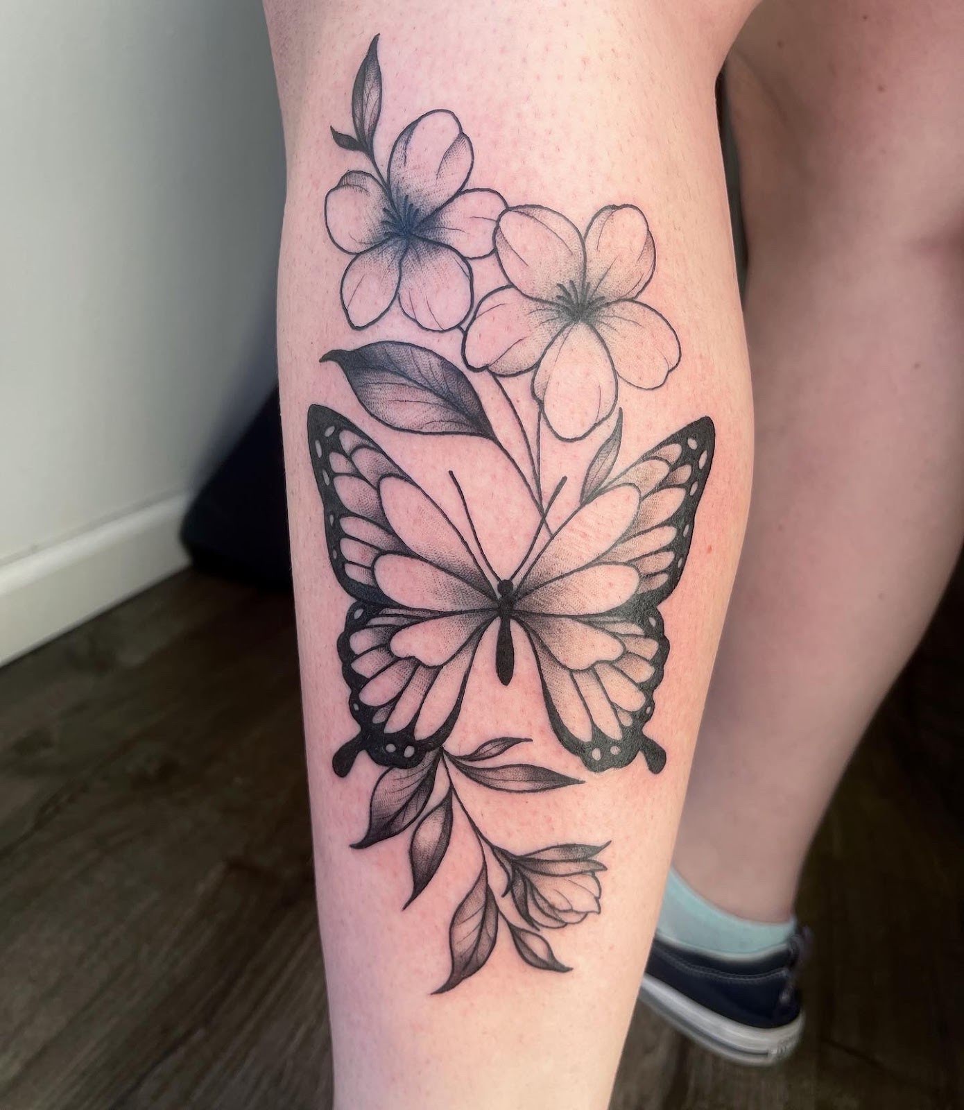 Howlite Tattoo Studio, tattoo shop in Bethalto, IL