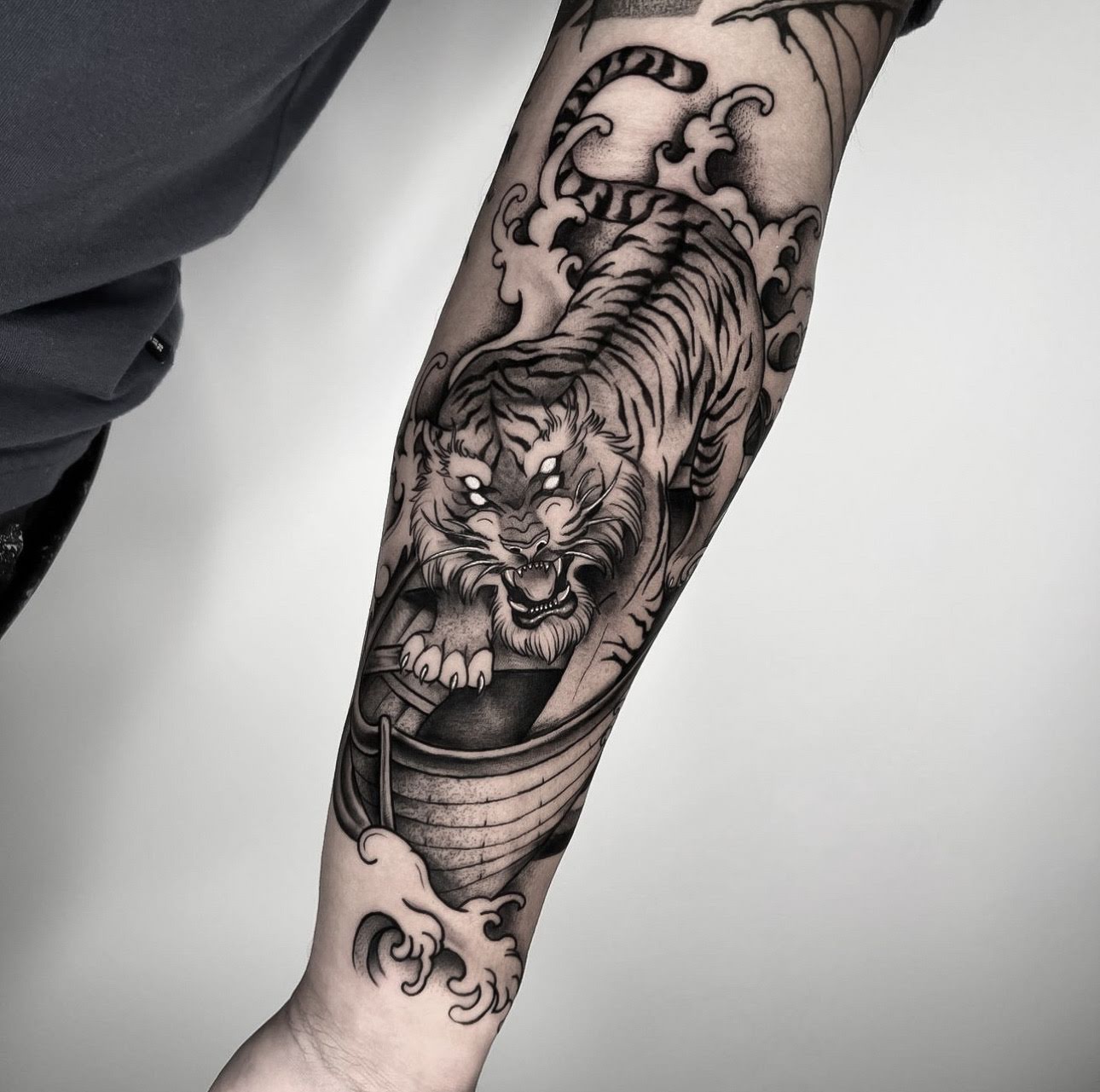 Broken Hearts Tattoo, tattoo shop in Los Angeles, CA
