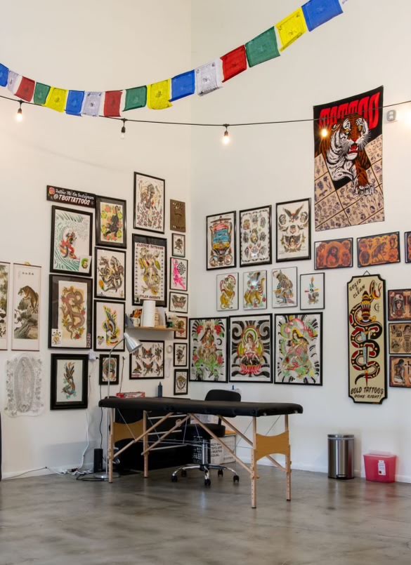 Hang Loose Tattoo, tattoo shop in Costa Mesa, CA