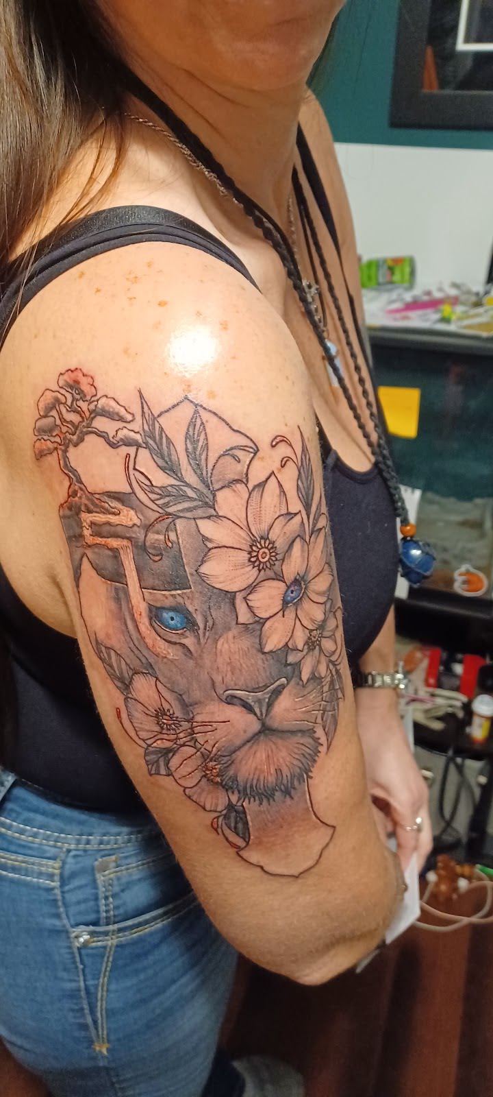 Inkslingers Tattoos, tattoo shop in New Baltimore, MI