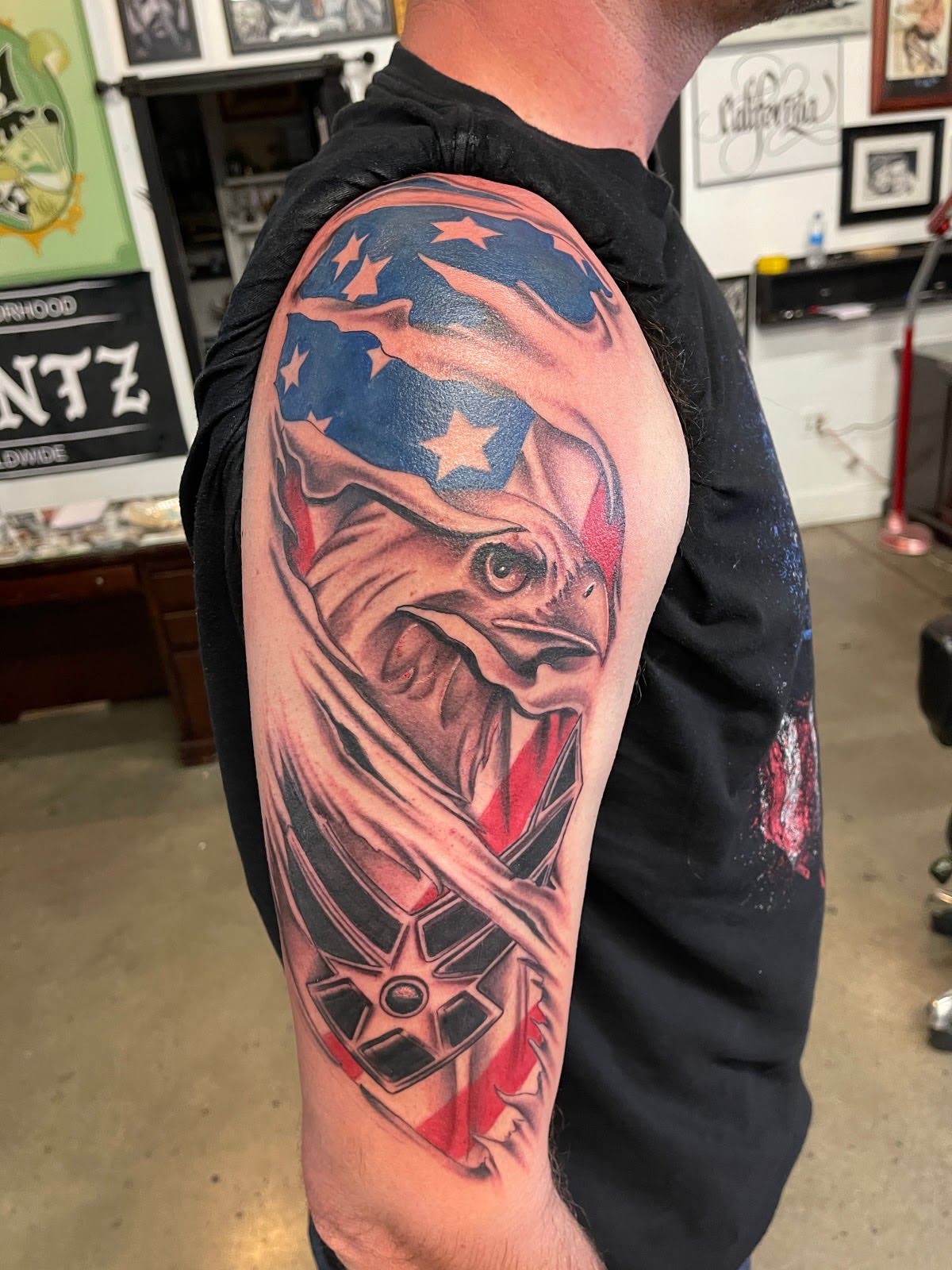 Cryptic Tattoo, tattoo shop in Azusa, CA