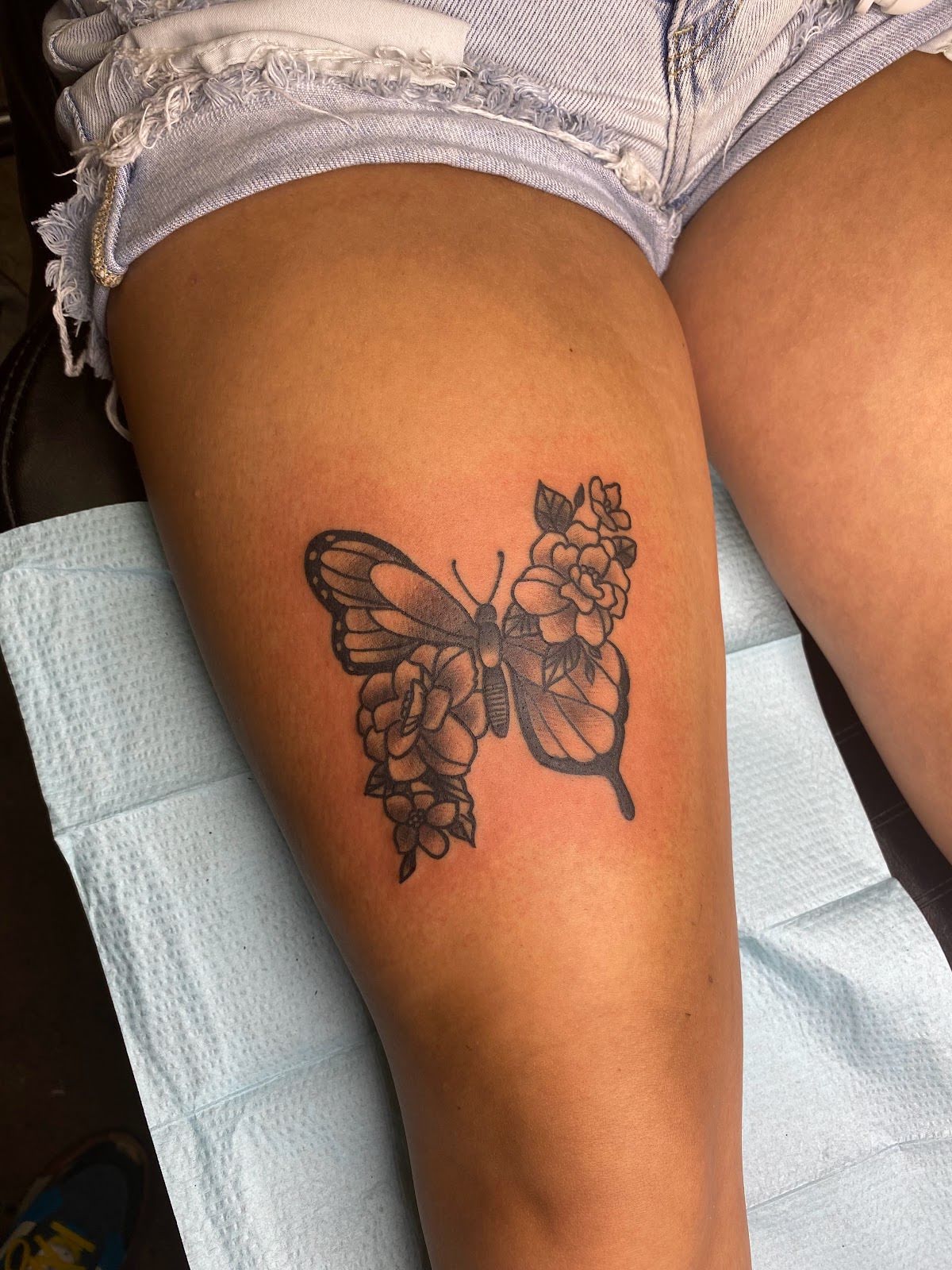 Knuckle Up Tattoo Co., tattoo shop in Paducah, KY