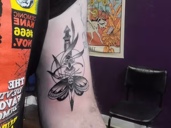 Moonstone Tattoo and Piercing Parlor, tattoo shop in Shelbyville, KY