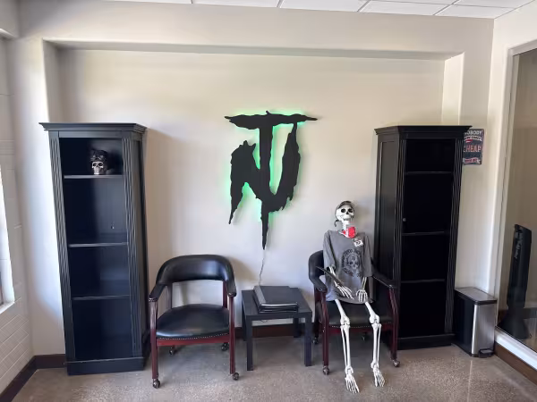 Twisted Needle Tattoo, tattoo shop in Kansas City, KS